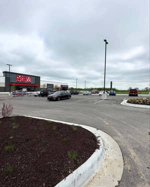Fresh mulch bed installation